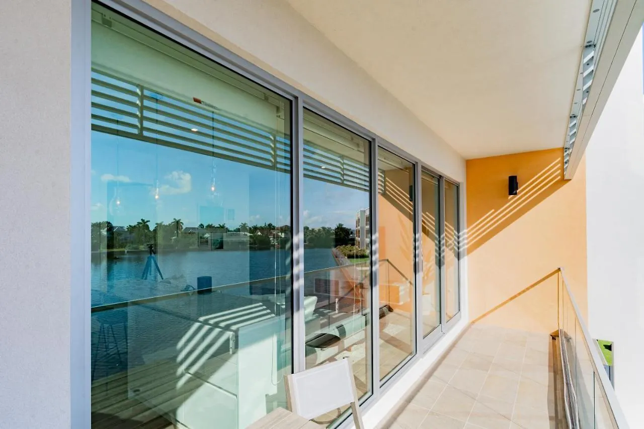 Resort One Canal Point George Town